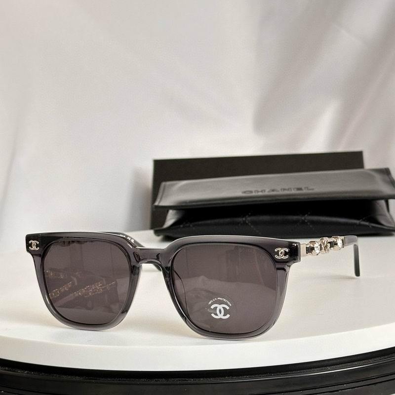 Chanel Sunglasses 800